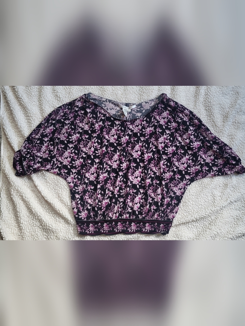 Max Studio Short Sleeved Top.  Large